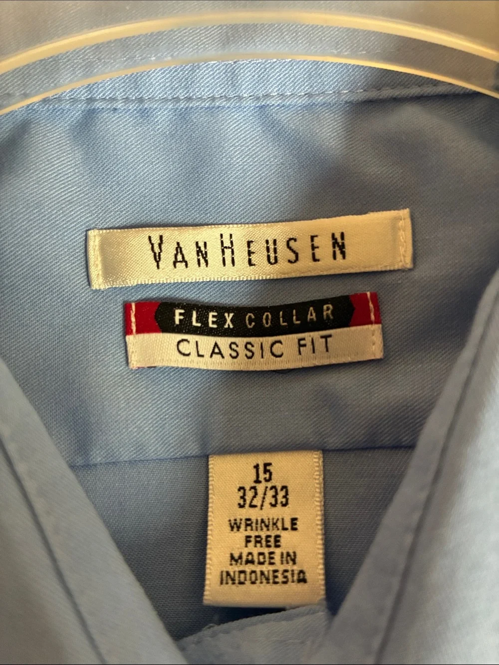 Van Heusen Long Sleeve Button down Dress Shirt - Blue, Size 15 (32/33), EUC - Picture 2 of 4